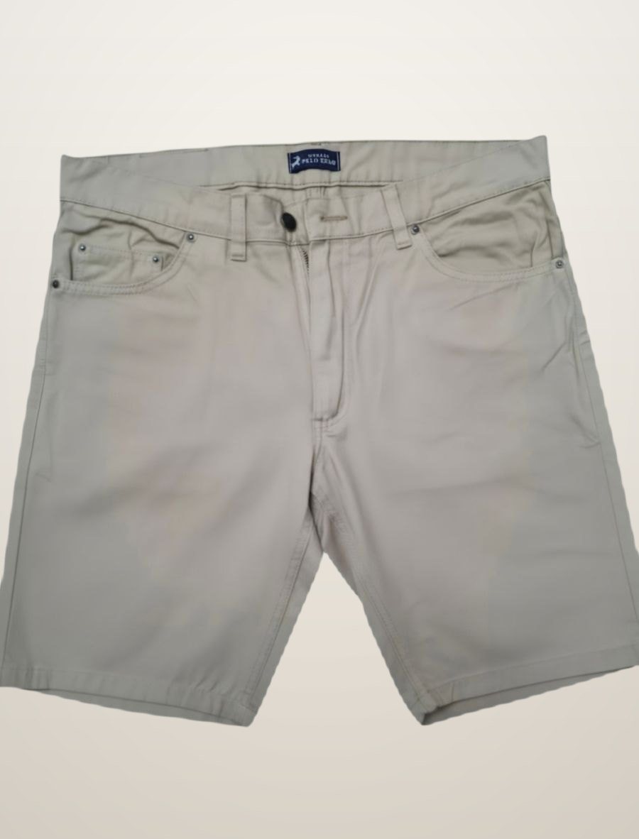 Bermuda beige corte clásico hombre